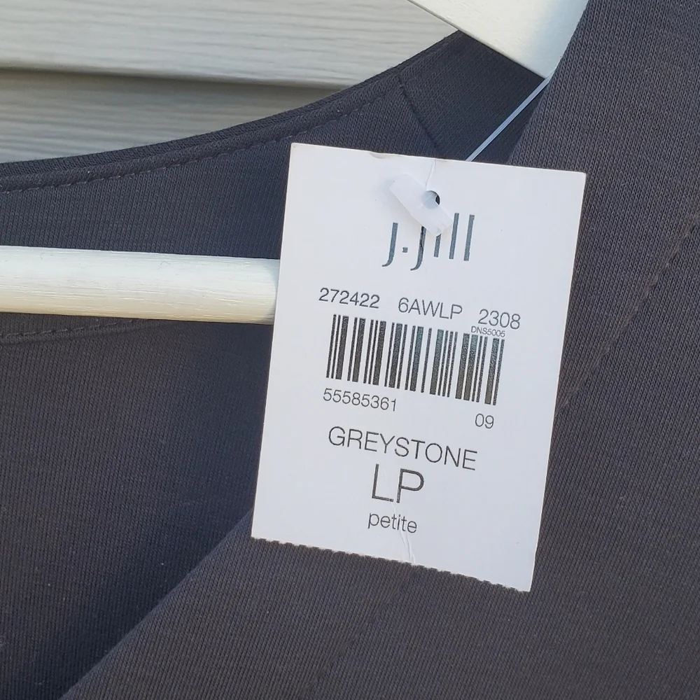 NEW! J. Jill Double-Knit V-Neck Gray Tunic Size LP
